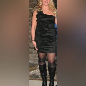 Romeo and Juliet, One shoulder party dress, size medium, EUC